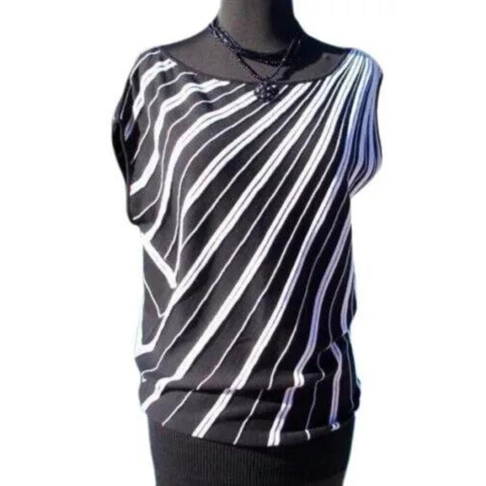 Cache Black White Knit Top New Stretch Banded Bottom Ruched Shoulder $108 NWT